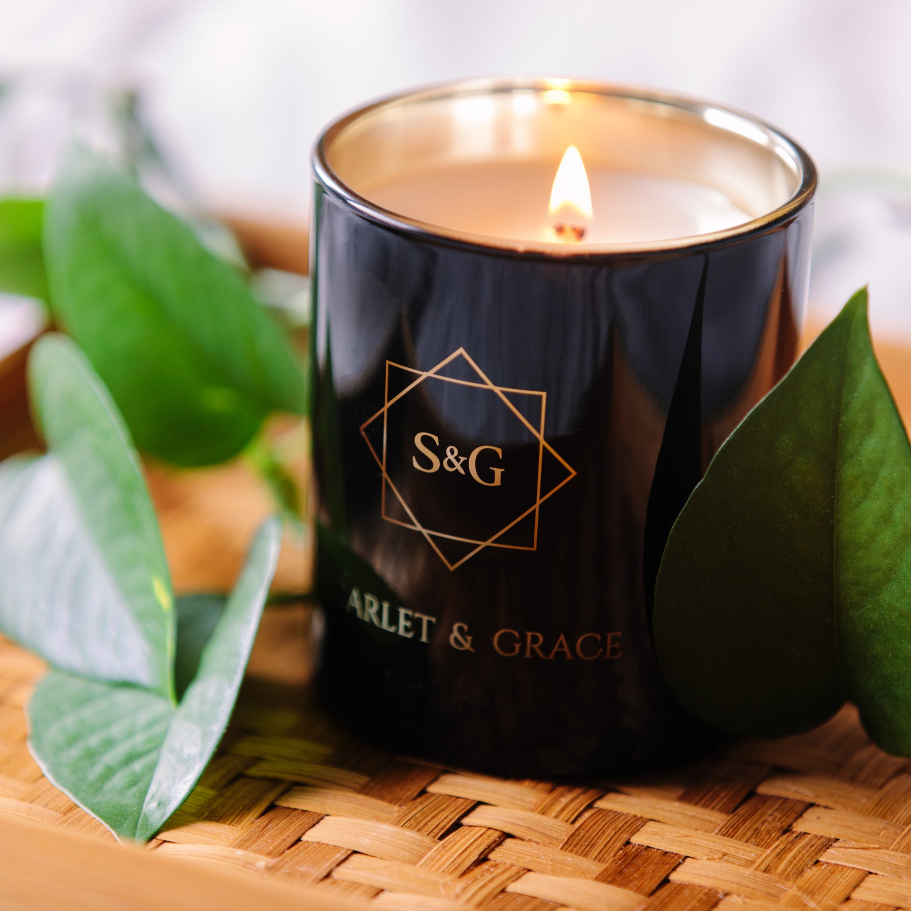 Exotic Woods - 340gm Soy Wax Candle - Scarlet & Grace